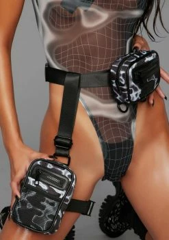 Poster Grl Belts & Harnesses Back On Top Belt Bag
