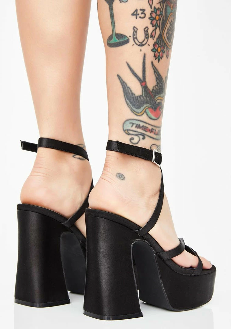 Poster Grl Dark Sassy Shmood Platform Heels 4 Poster Grl Dark Sassy Shmood Platform Heels