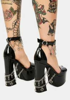 Poster Grl Call Me Drama Charms Platform Sandals Platforms
