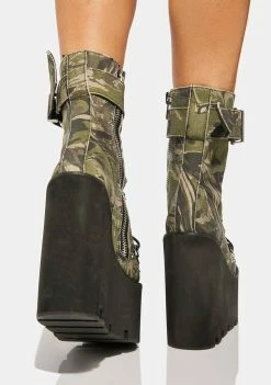 Poster Grl Platform Boots I'm A Catch Camo Traitor Boots 7 Poster Grl Platform Boots I'm A Catch Camo Traitor Boots