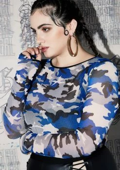 Poster Grl Stand Your Ground Camo Crop Top Tops