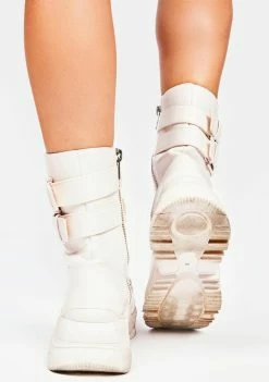 Poster Grl Ecru Hollywood Hiker Combat Boots