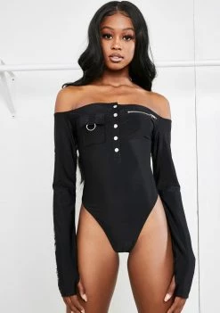 Poster Grl Diva Download Off The Shoulder Bodysuit