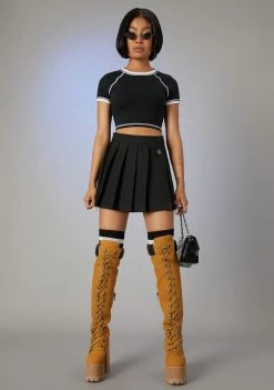 Poster Grl International Flights Pleated Skirt