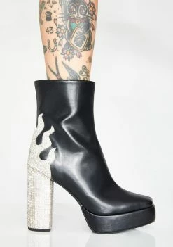 Poster Grl Boots & Booties Diamond Certified Ankle Boots 6 Poster Grl Boots & Booties Diamond Certified Ankle Boots