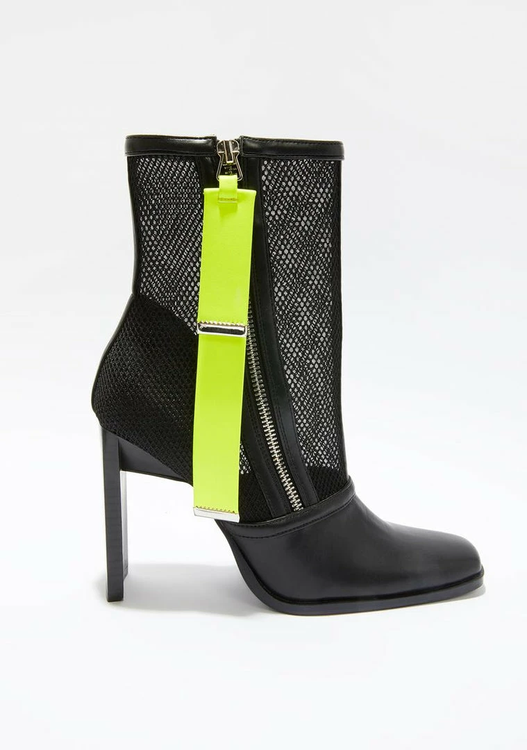 Poster Grl Unstoppable Square Toe Heels 4 Poster Grl Unstoppable Square Toe Heels