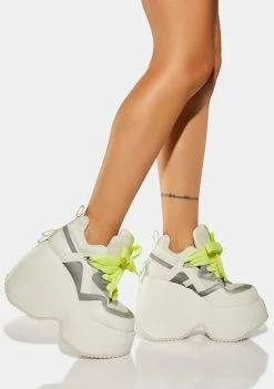 Poster Grl Funk Wave Platform Sneakers