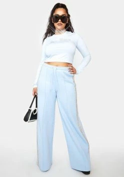 Poster Grl Tops Plus Icy Baby Long Sleeve Crop Top