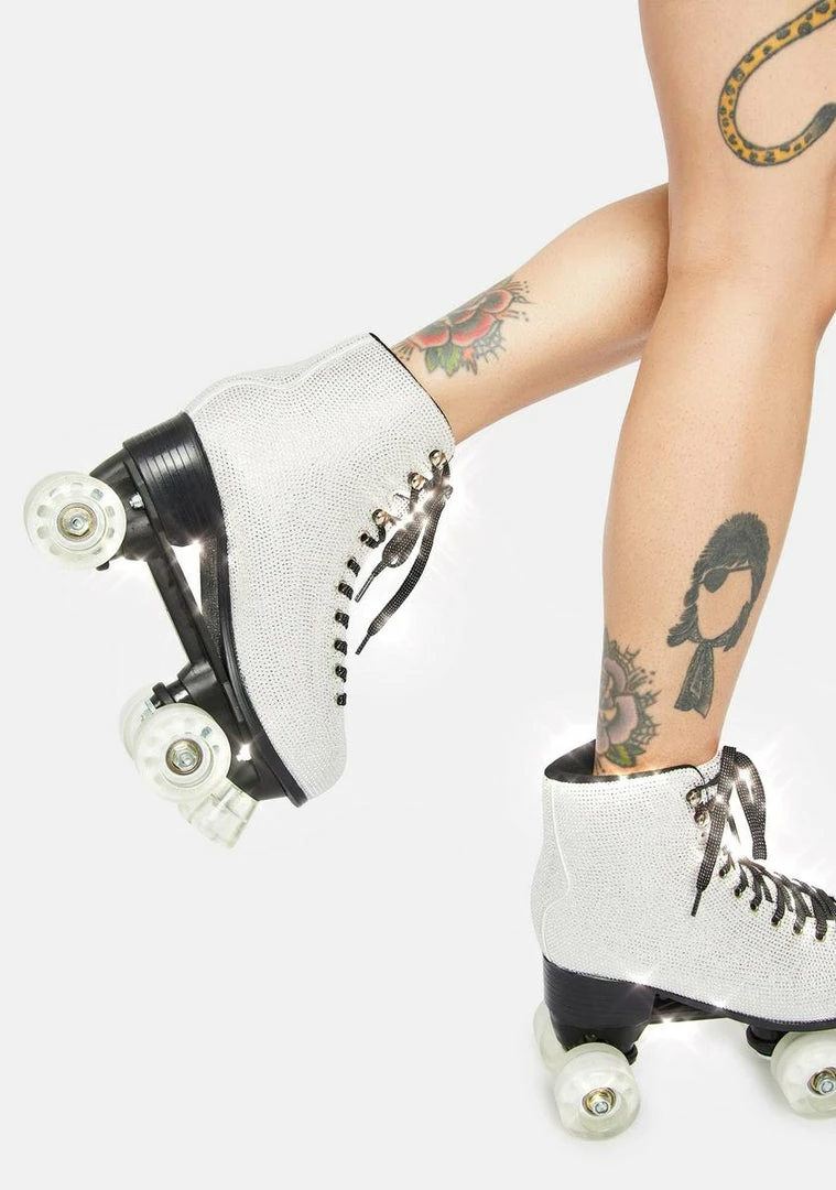 Poster Grl Billionaire Bling Roller Skates 3 Poster Grl Billionaire Bling Roller Skates