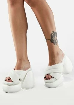 Poster Grl Hypnotic Levitation Platform Sandals Platforms