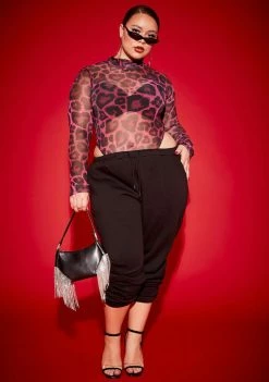 Poster Grl Tops Miss Picking Me Cheetah Heart Bodysuit