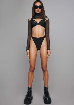 Poster Grl Main Attraction 3-Piece Bikini Set 6 Poster Grl Main Attraction 3-Piece Bikini Set