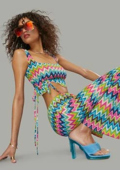 Poster Grl Wavy Thoughts Stitch Knit Ruched Tank