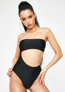 Poster Grl U Could Never Strapless Monokini