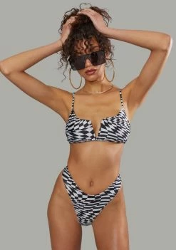 Poster Grl Warped Realm Checkered Bikini Set Swim