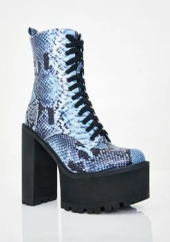 Poster Grl Bossy Bloodline Platform Boots