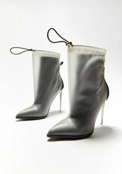 Poster Grl Run It Up Sock Booties