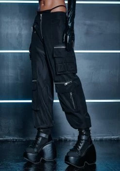 Poster Grl Heat Between Us Cargo Pants 7 Poster Grl Heat Between Us Cargo Pants