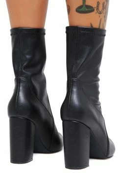 Poster Grl Come Thru Stretch Boot Boots & Booties