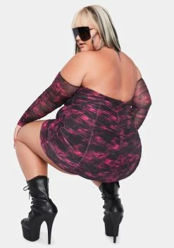 Poster Grl Final Burn Notice Off The Shoulder Dress