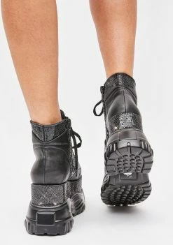 Poster Grl Diva Street Rhinestone Platform Sneakers