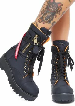 Poster Grl Boots & Booties Combat Flight Boots