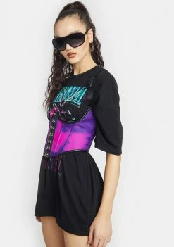 Poster Grl Tops Eternally Famous Oversized Graphic Tee