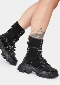 Poster Grl Boots & Booties Like A Champ Sneaker Boots