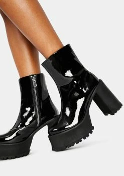 Poster Grl Strut The City Platform Boots 8 Poster Grl Strut The City Platform Boots