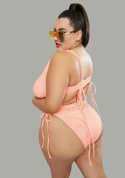 Poster Grl Plus Peachy Vice High Rise Bikini Set Swim