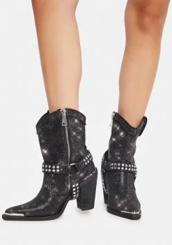 Poster Grl Onyx Sheriff Shine Cowboy Boots