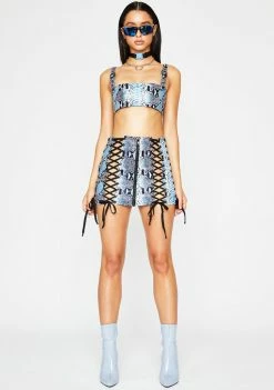 Poster Grl Bossy Bloodline Lace Up Skirt