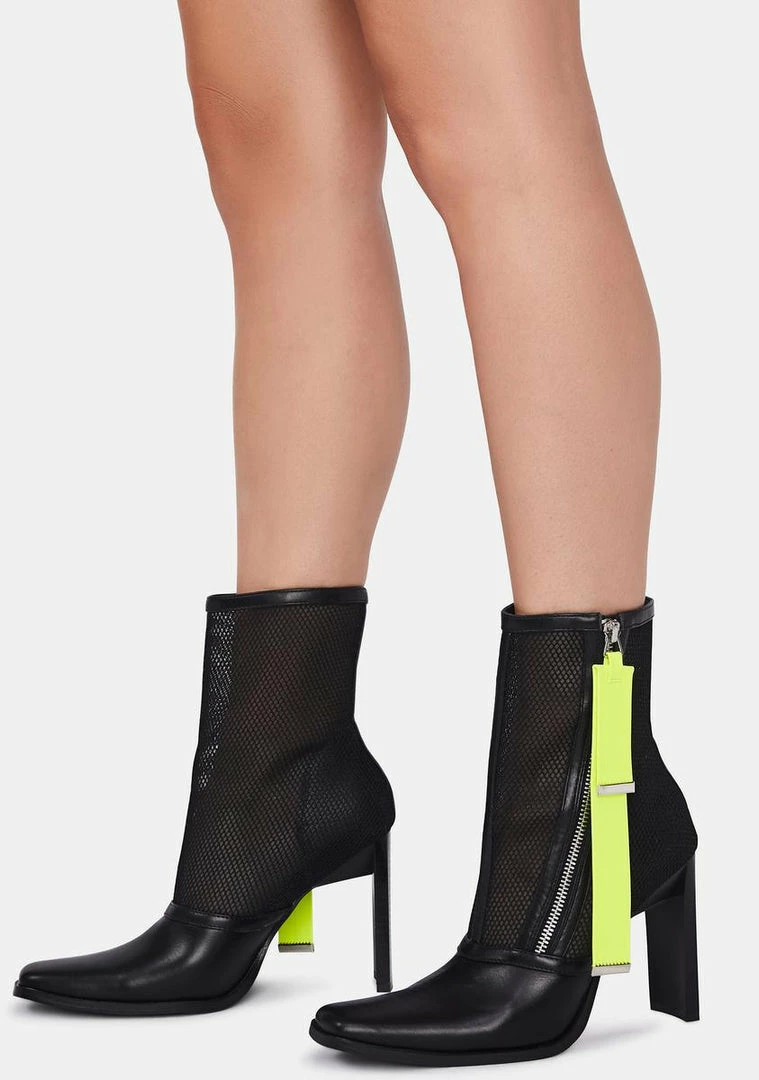 Poster Grl Unstoppable Square Toe Heels 5 Poster Grl Unstoppable Square Toe Heels