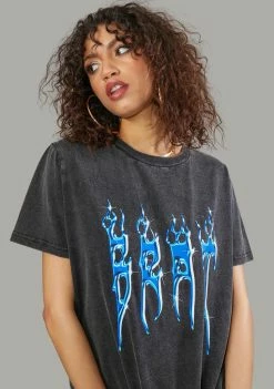 Poster Grl Catching Flames Graphic Tee And Shorts Set Jumpsuits & Rompers