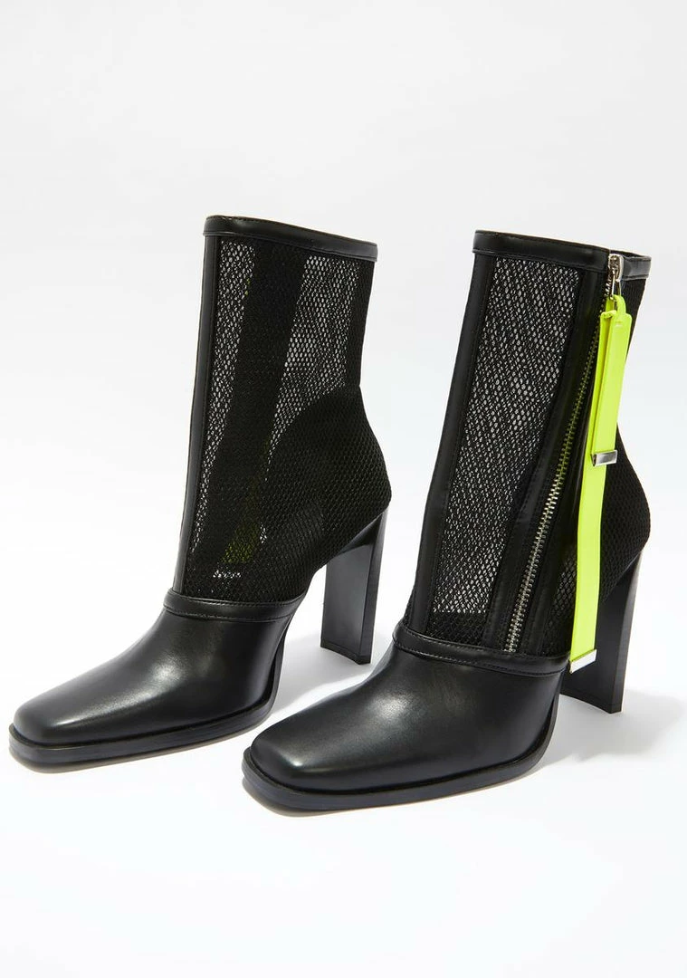 Poster Grl Unstoppable Square Toe Heels 1 Poster Grl Unstoppable Square Toe Heels